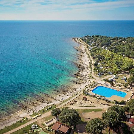 Eurocamp Mobile Homes At Fkk Naturist Campsite Ulika Porec Exterior photo