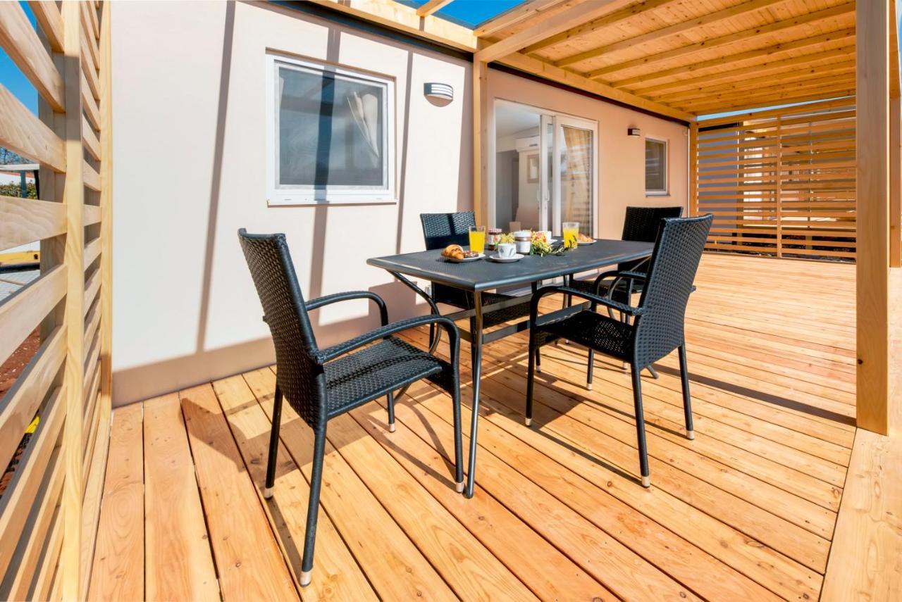 Eurocamp Mobile Homes At Fkk Naturist Campsite Ulika Porec Exterior photo